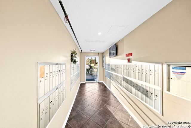 Image 4 of 25 For 7039 San Pedro Ave  504