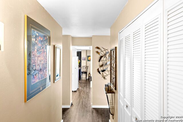 Image 6 of 25 For 7039 San Pedro Ave  504