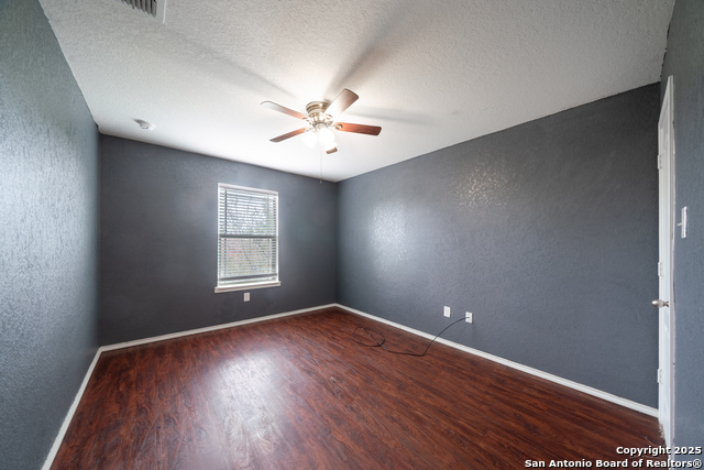 Image 16 of 24 For 9131 Canter Horse