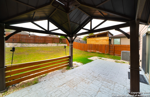 Image 21 of 24 For 9131 Canter Horse