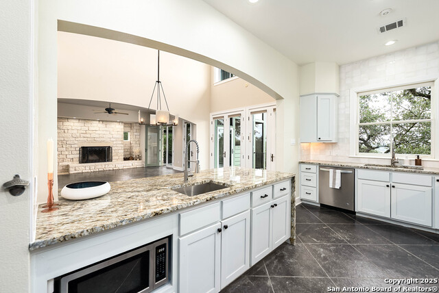 Image 10 of 73 For 30044 Cloud View