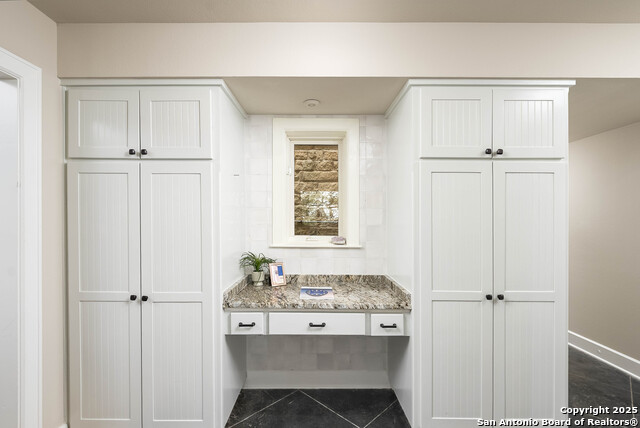 Image 11 of 73 For 30044 Cloud View