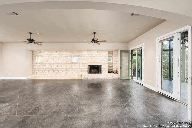 Image 13 of 73 For 30044 Cloud View