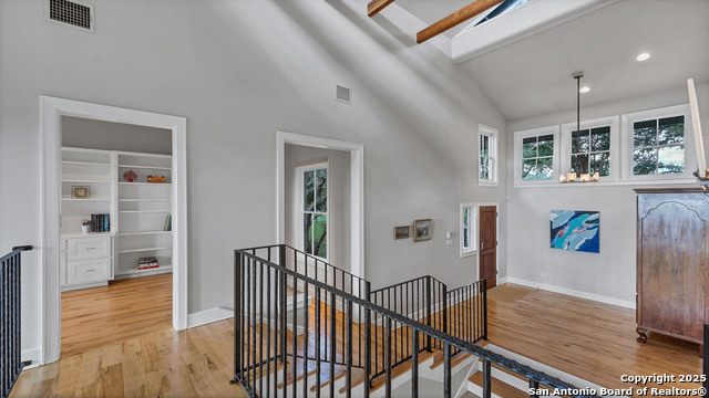 Image 33 of 73 For 30044 Cloud View