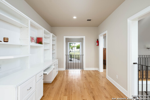 Image 36 of 73 For 30044 Cloud View