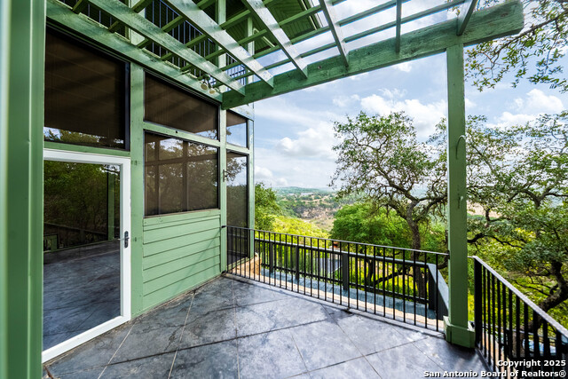 Image 38 of 73 For 30044 Cloud View