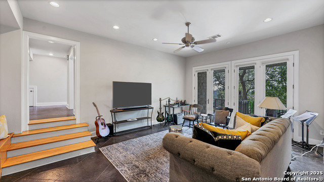 Image 45 of 73 For 30044 Cloud View