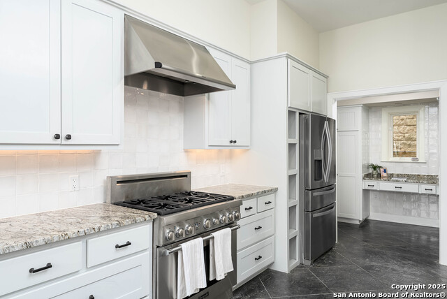 Image 9 of 73 For 30044 Cloud View