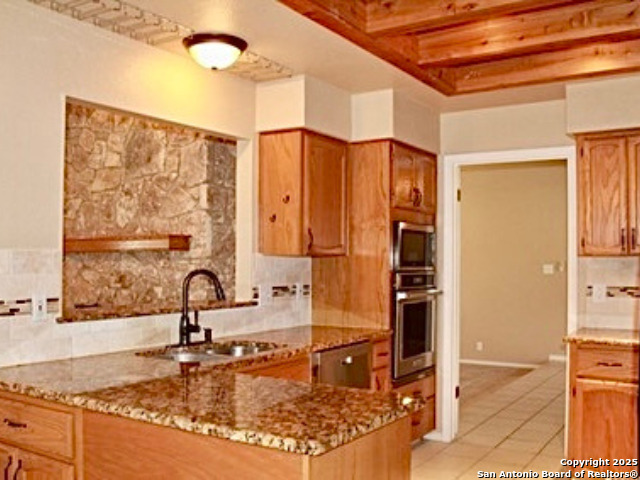 Image 2 of 8 For 14558 Indian Woods