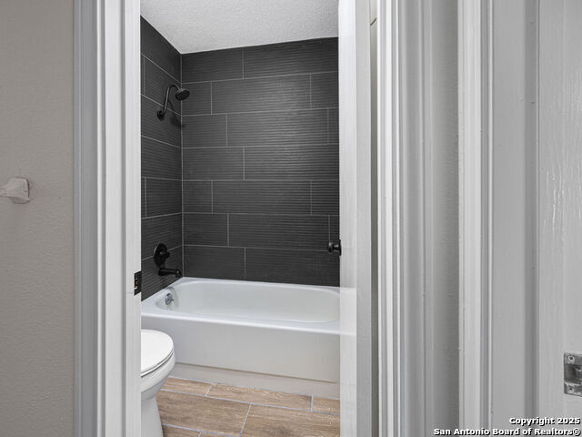 Image 41 of 48 For 3442 Wimbledon