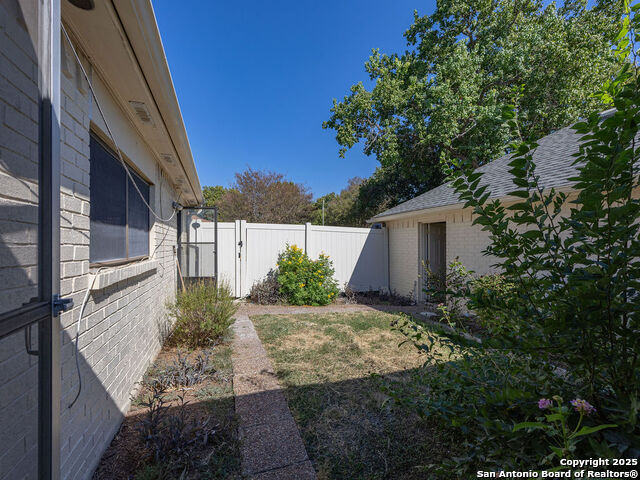 Image 46 of 48 For 3442 Wimbledon