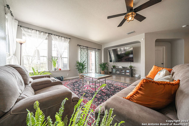 Image 12 of 41 For 13506 Misty View