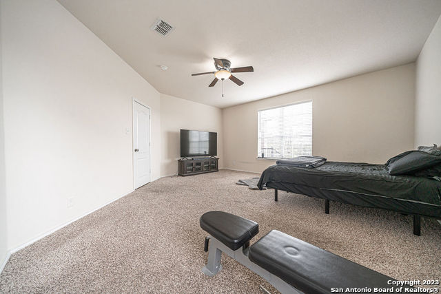 Image 21 of 41 For 13506 Misty View