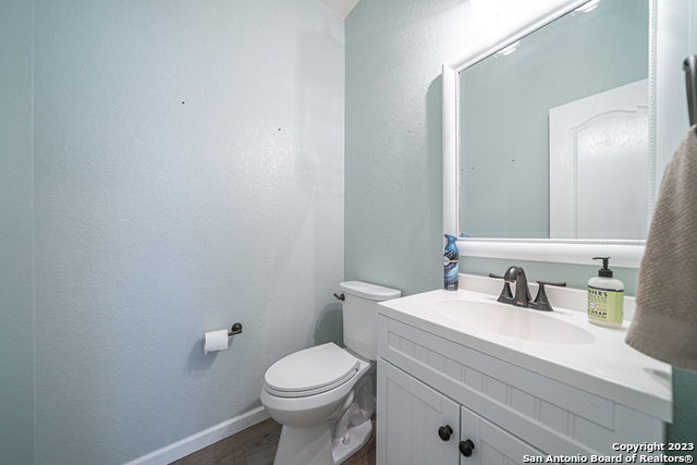 Image 23 of 41 For 13506 Misty View