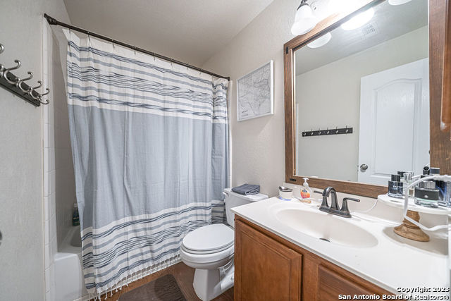 Image 30 of 41 For 13506 Misty View