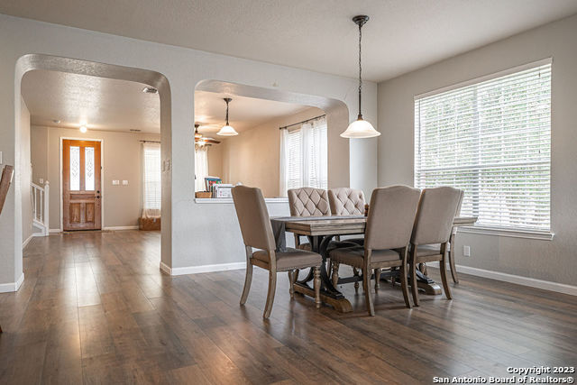 Image 8 of 41 For 13506 Misty View