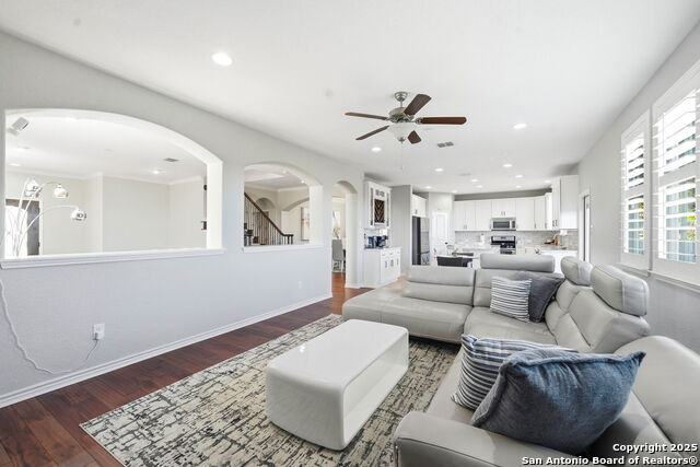 Image 10 of 55 For 18022 Muir Glen