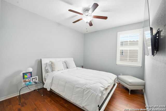 Image 21 of 55 For 18022 Muir Glen