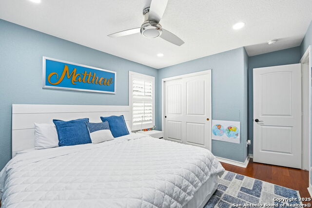 Image 42 of 55 For 18022 Muir Glen