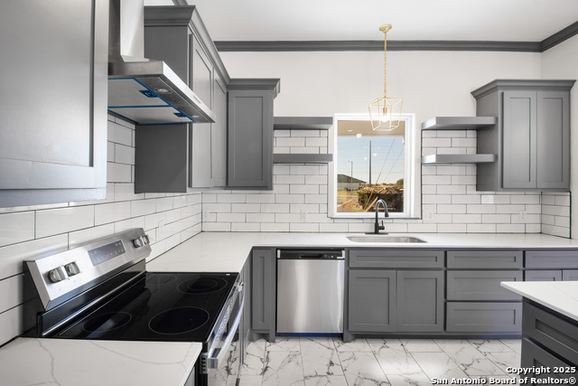 Image 10 of 22 For 3645 Rebecca