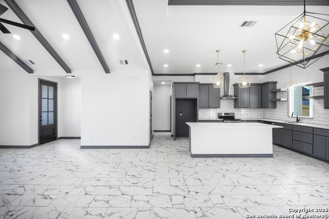 Image 5 of 22 For 3645 Rebecca