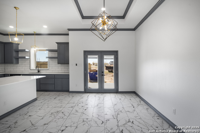 Image 8 of 22 For 3645 Rebecca