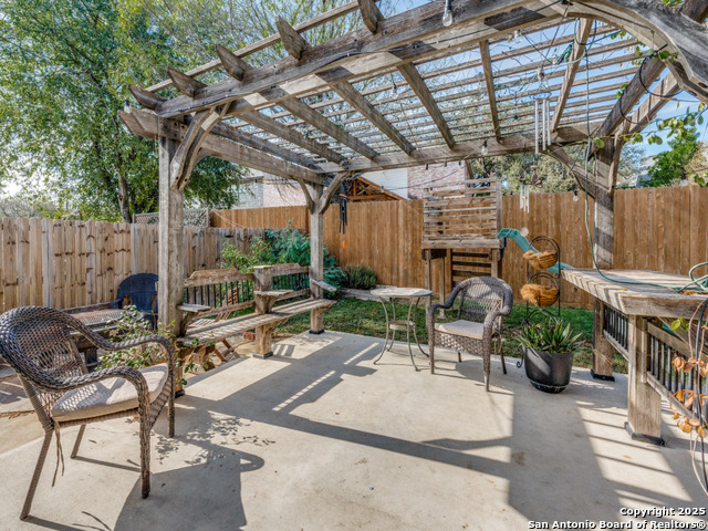 Image 18 of 25 For 8507 Water Quail