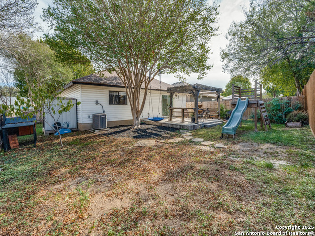 Image 23 of 25 For 8507 Water Quail