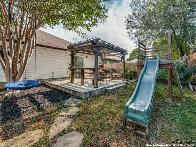 Image 24 of 25 For 8507 Water Quail