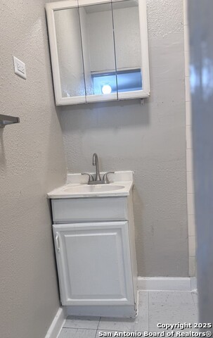 Image 14 of 19 For 1021 Ogden  7