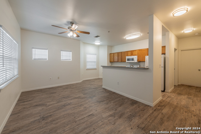 Image 2 of 37 For 1000 Diamond 2004