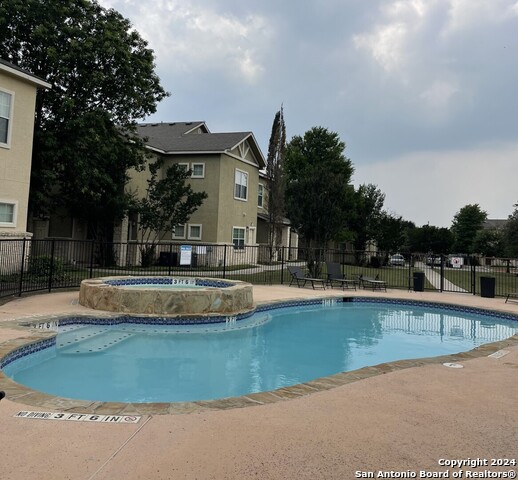 Image 25 of 37 For 1000 Diamond 2004