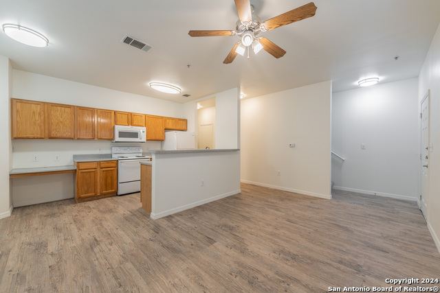 Image 3 of 37 For 1000 Diamond 2004