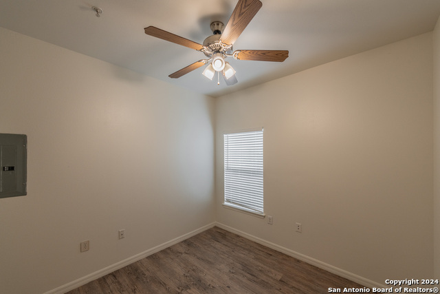 Image 9 of 37 For 1000 Diamond 2004