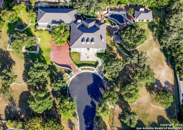 Image 11 of 137 For 11 Whitechurch