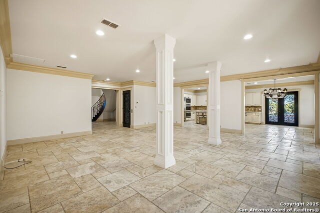 Image 31 of 137 For 11 Whitechurch