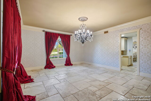 Image 46 of 137 For 11 Whitechurch