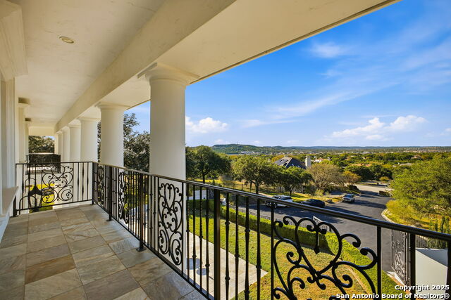 Image 60 of 137 For 11 Whitechurch