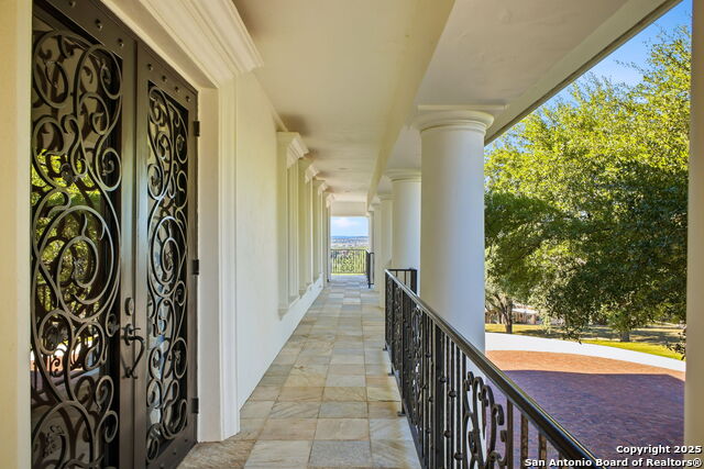 Image 64 of 137 For 11 Whitechurch