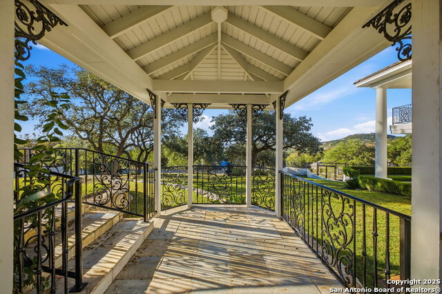 Image 69 of 137 For 11 Whitechurch