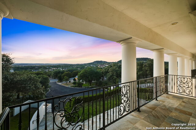 Image 98 of 137 For 11 Whitechurch