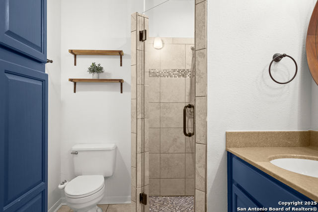 Image 22 of 38 For 305 Tanglewood E