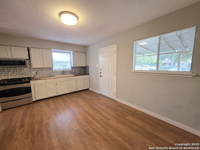 Image 7 of 16 For 211 Fest  