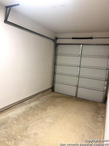 Image 35 of 35 For 310 W Evergreen St #113