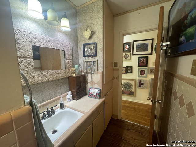 Image 12 of 28 For 880 Merriweather