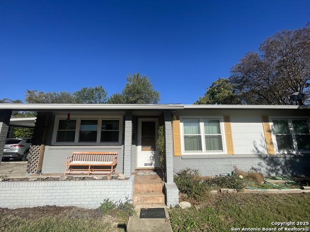 Image 2 of 28 For 880 Merriweather