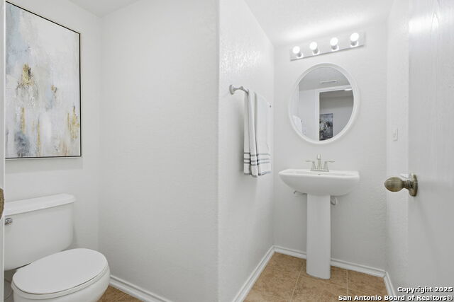 Listing photo id 28 for 7923 Martinelli