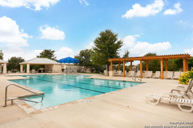 Listing photo id 39 for 7923 Martinelli