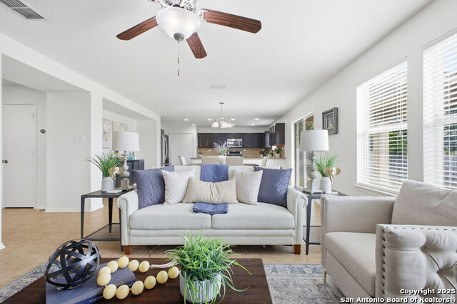 Listing photo id 5 for 7923 Martinelli