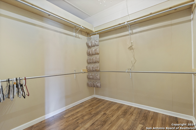 Image 7 of 13 For 2124 Polly Ln